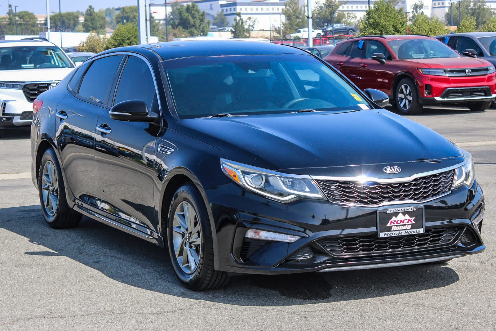 Thumbnail: 2019 Kia Optima - 3