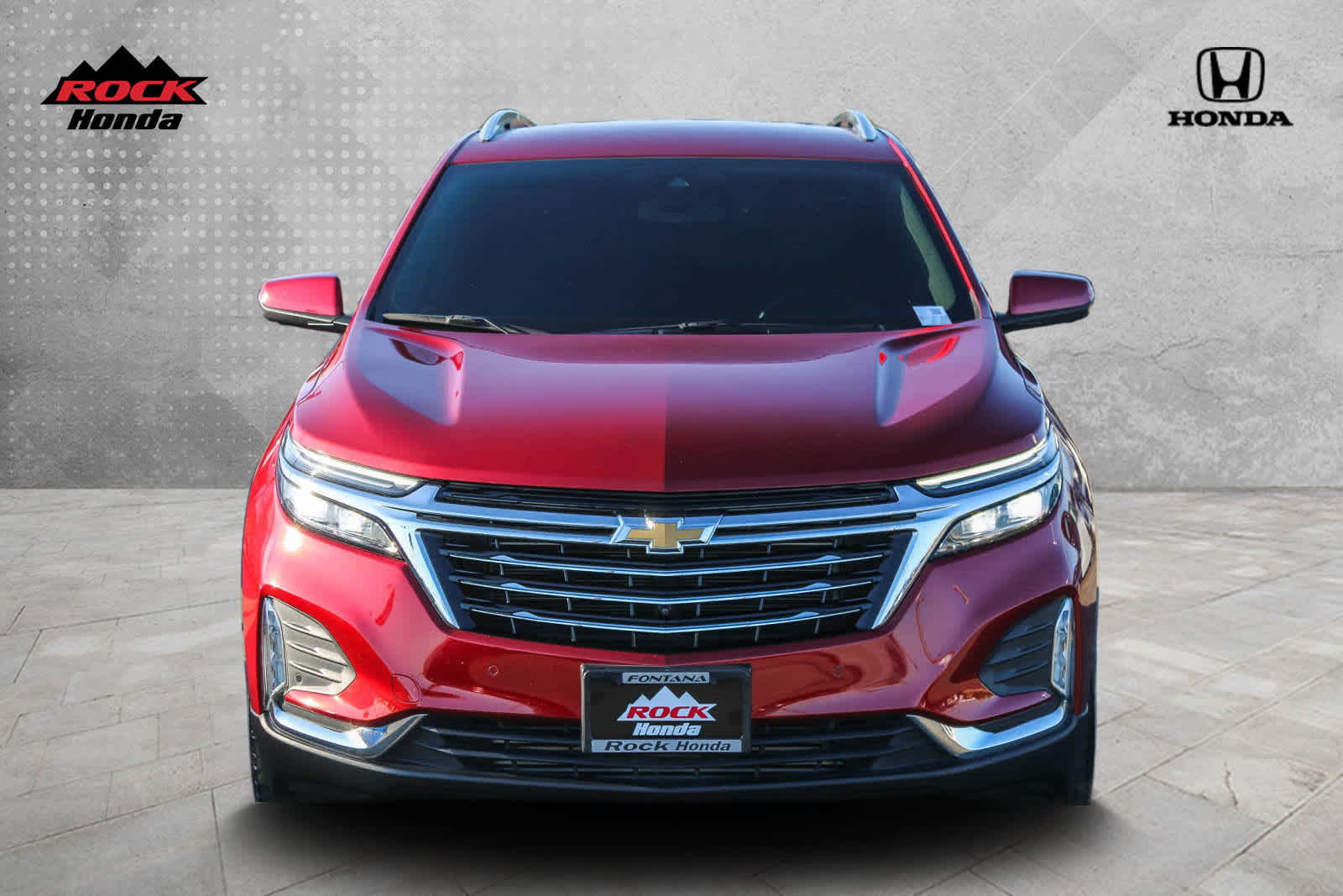 Used 2022 Chevrolet Equinox Premier with VIN 3GNAXNEV4NS185775 for sale in Fontana, CA