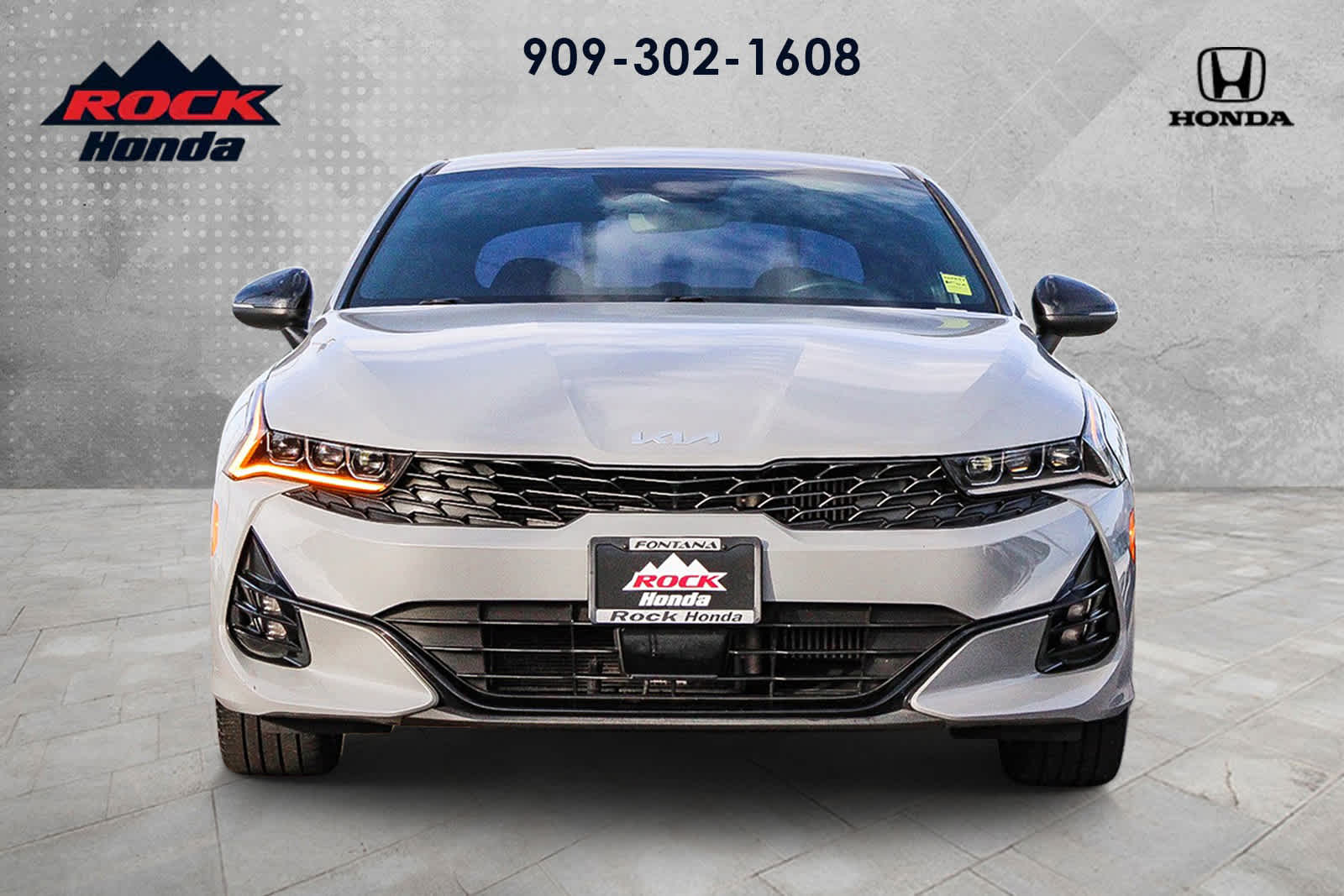 Thumbnail: 2023 Kia K5 - 2