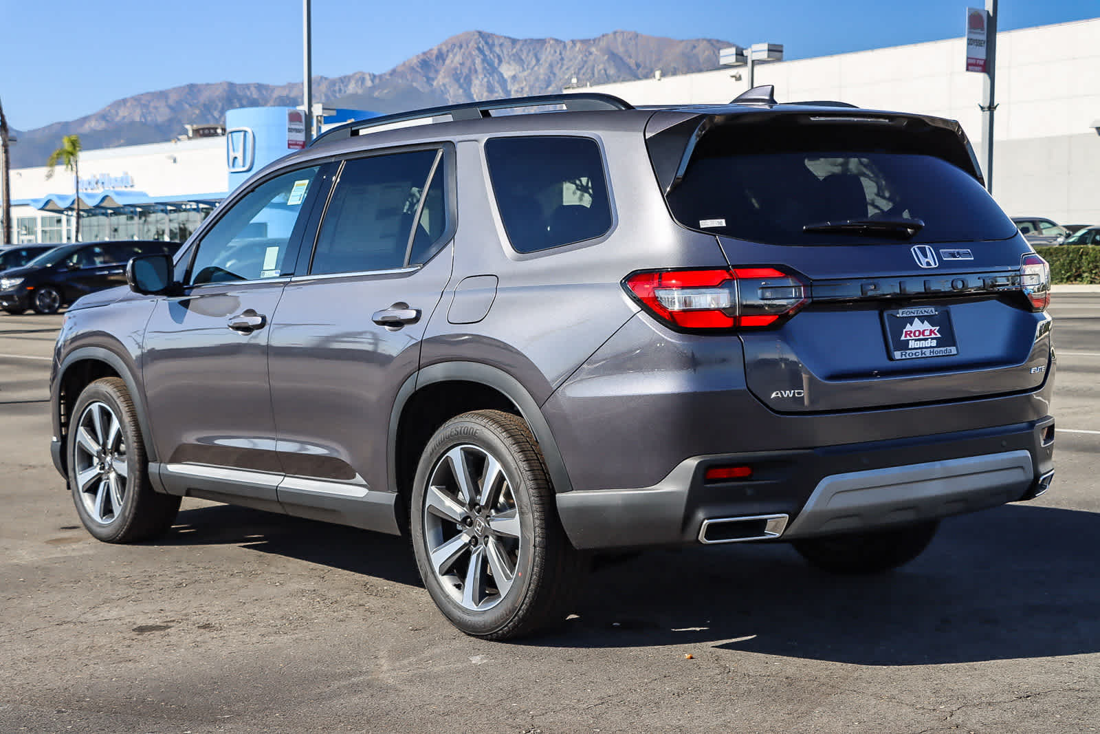 Thumbnail: 2025 Honda Pilot - 8