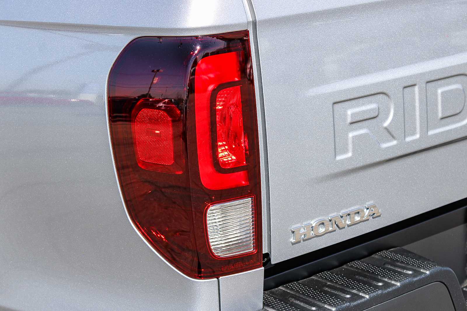 Thumbnail: 2025 Honda Ridgeline - 7