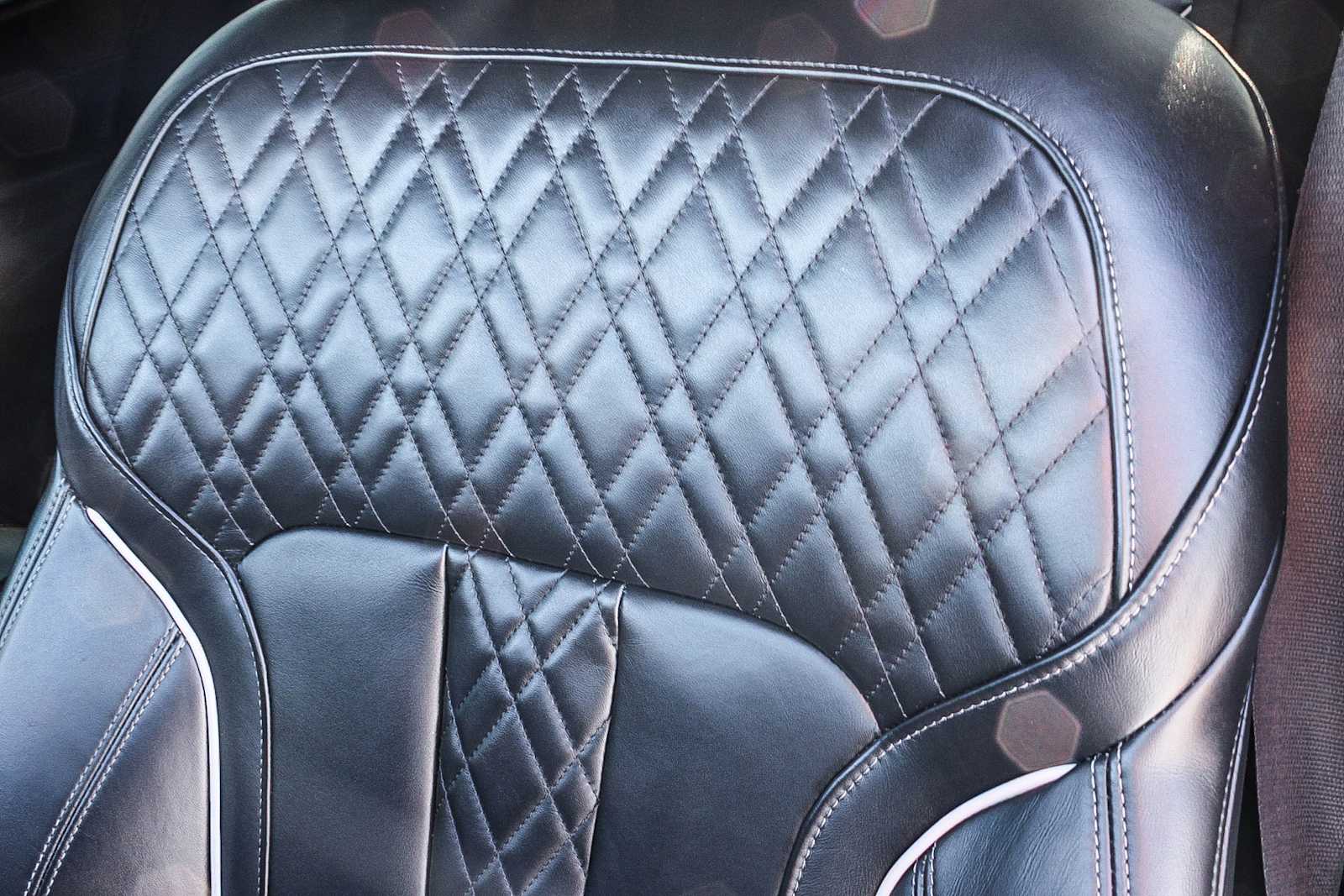 Thumbnail: 2022 BMW 5 Series - 22