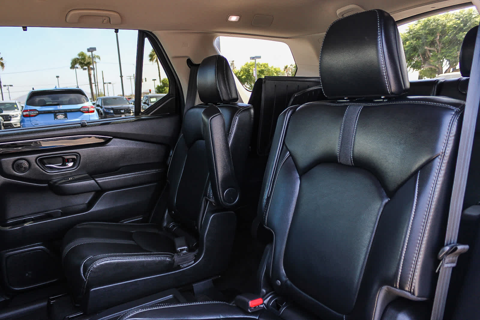 Thumbnail: 2023 Honda Pilot - 17