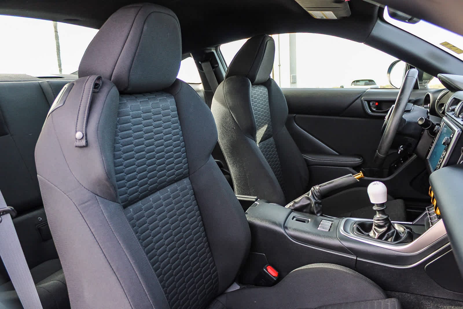 Thumbnail: 2023 Toyota GR86 - 16