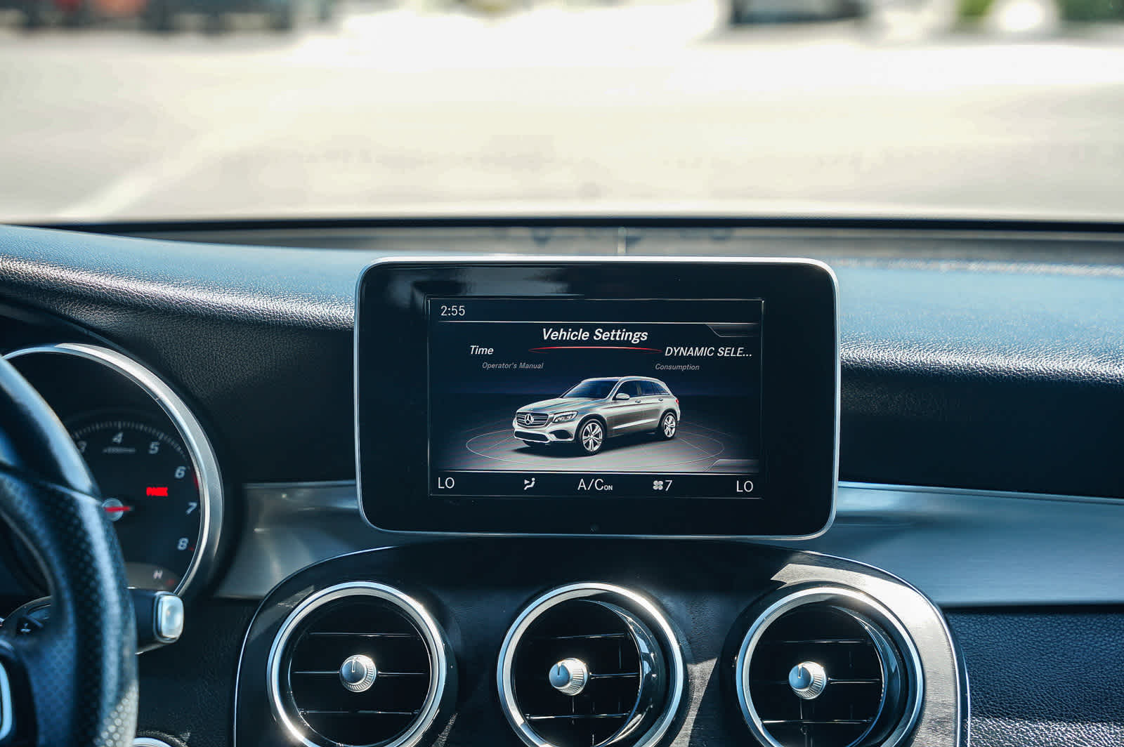 Thumbnail: 2019 Mercedes-Benz GLC - 14