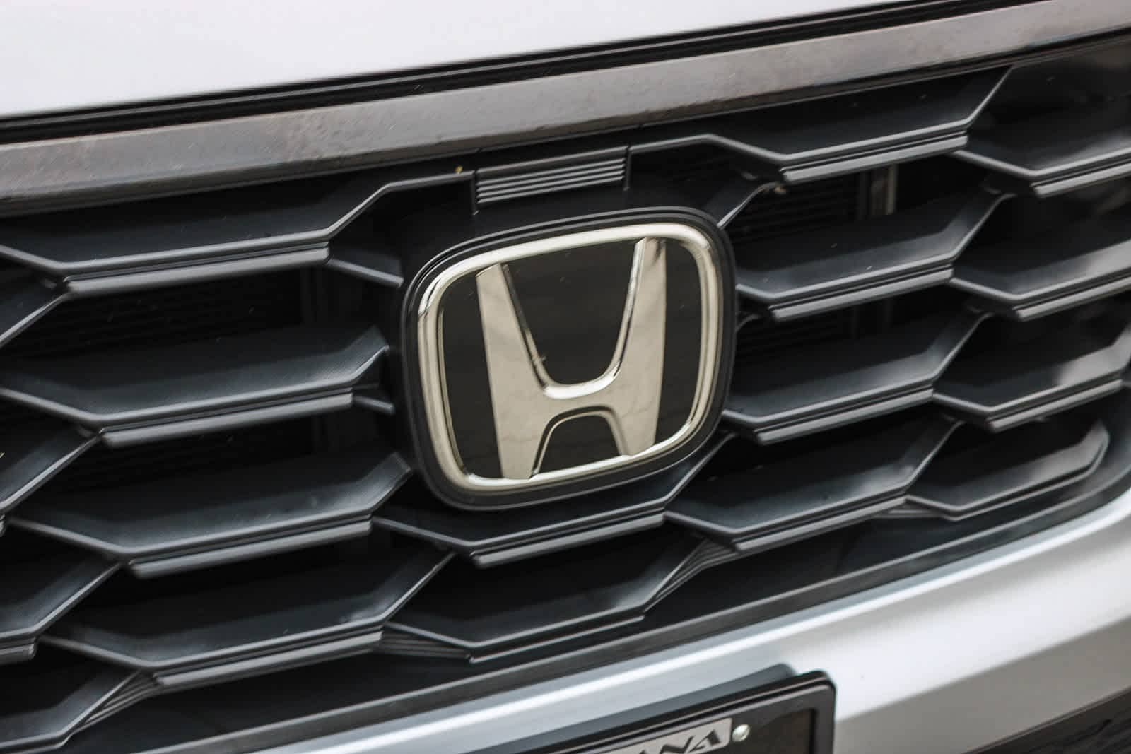 2025 Honda Pilot Sport photo 4