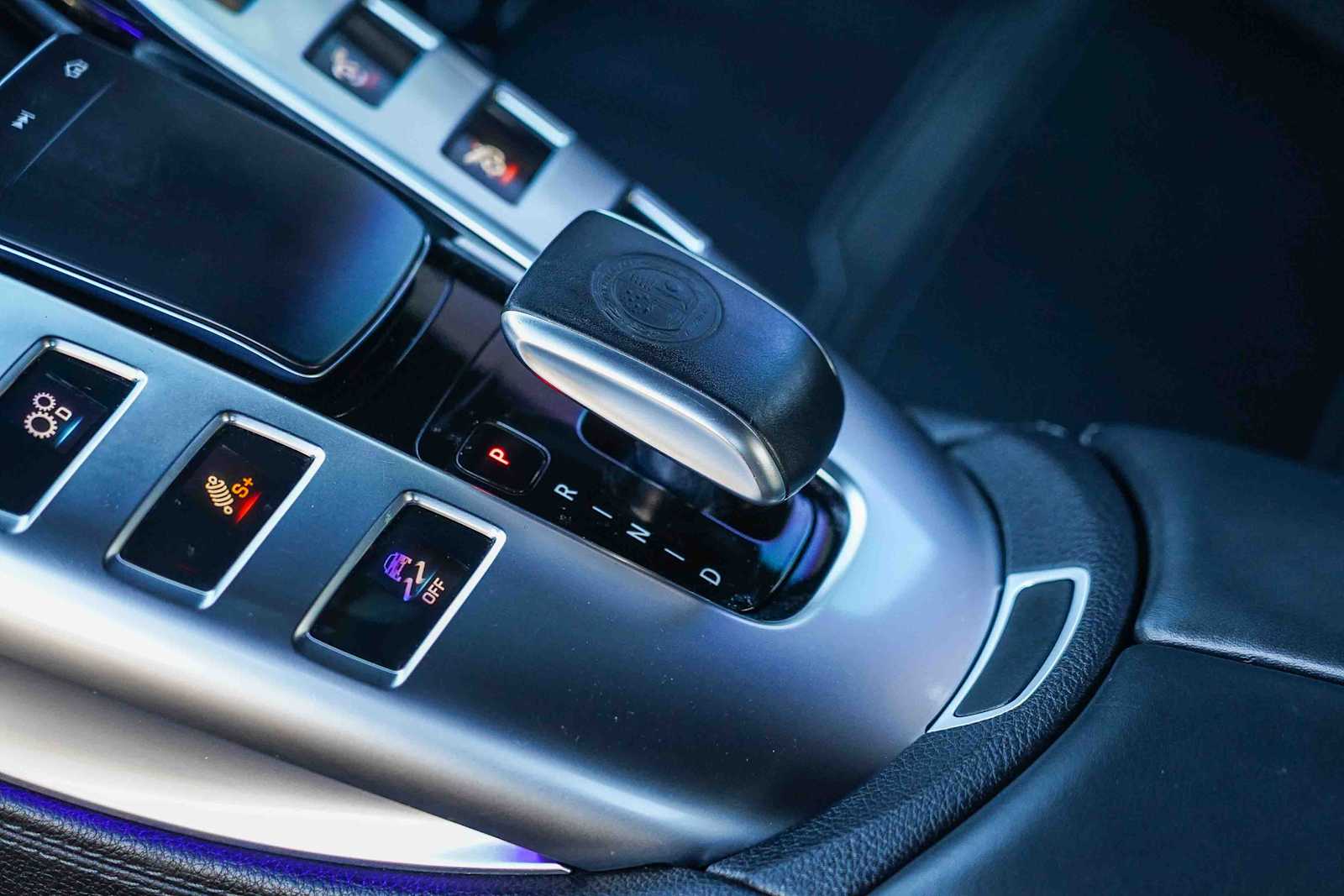 Thumbnail: 2020 Mercedes-Benz AMG GT - 20