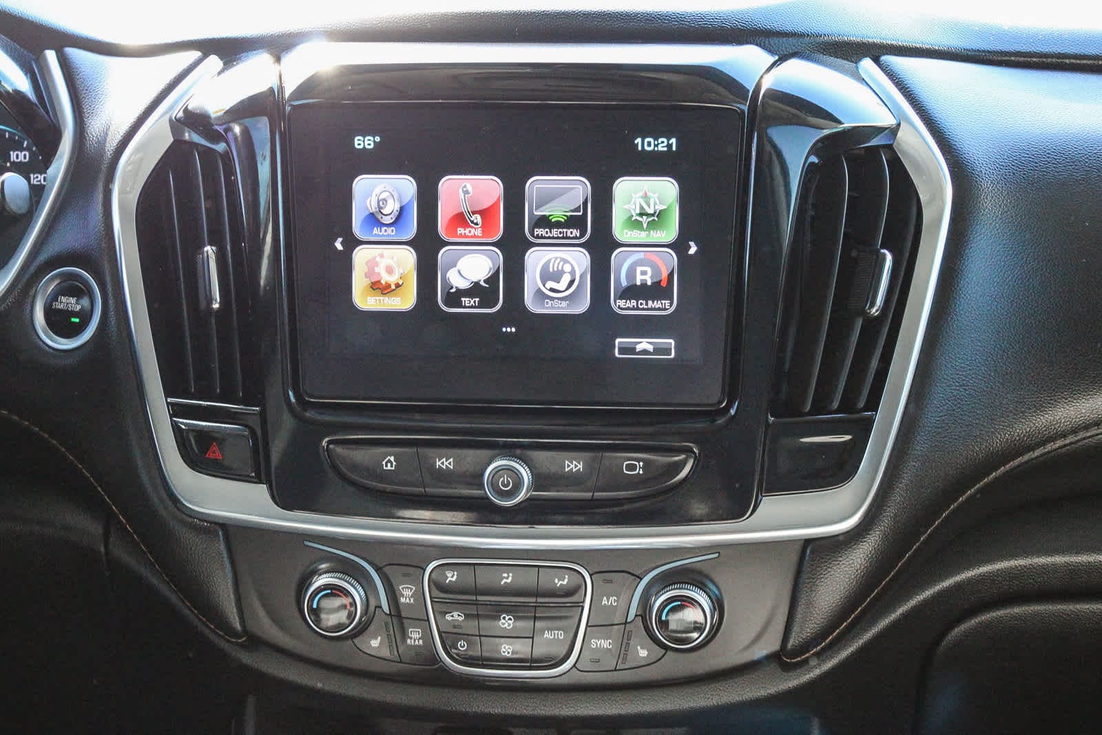 Thumbnail: 2019 Chevrolet Traverse - 13