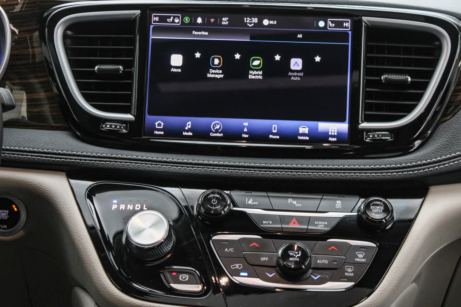 2023 Chrysler Pacifica Hybrid Limited 14