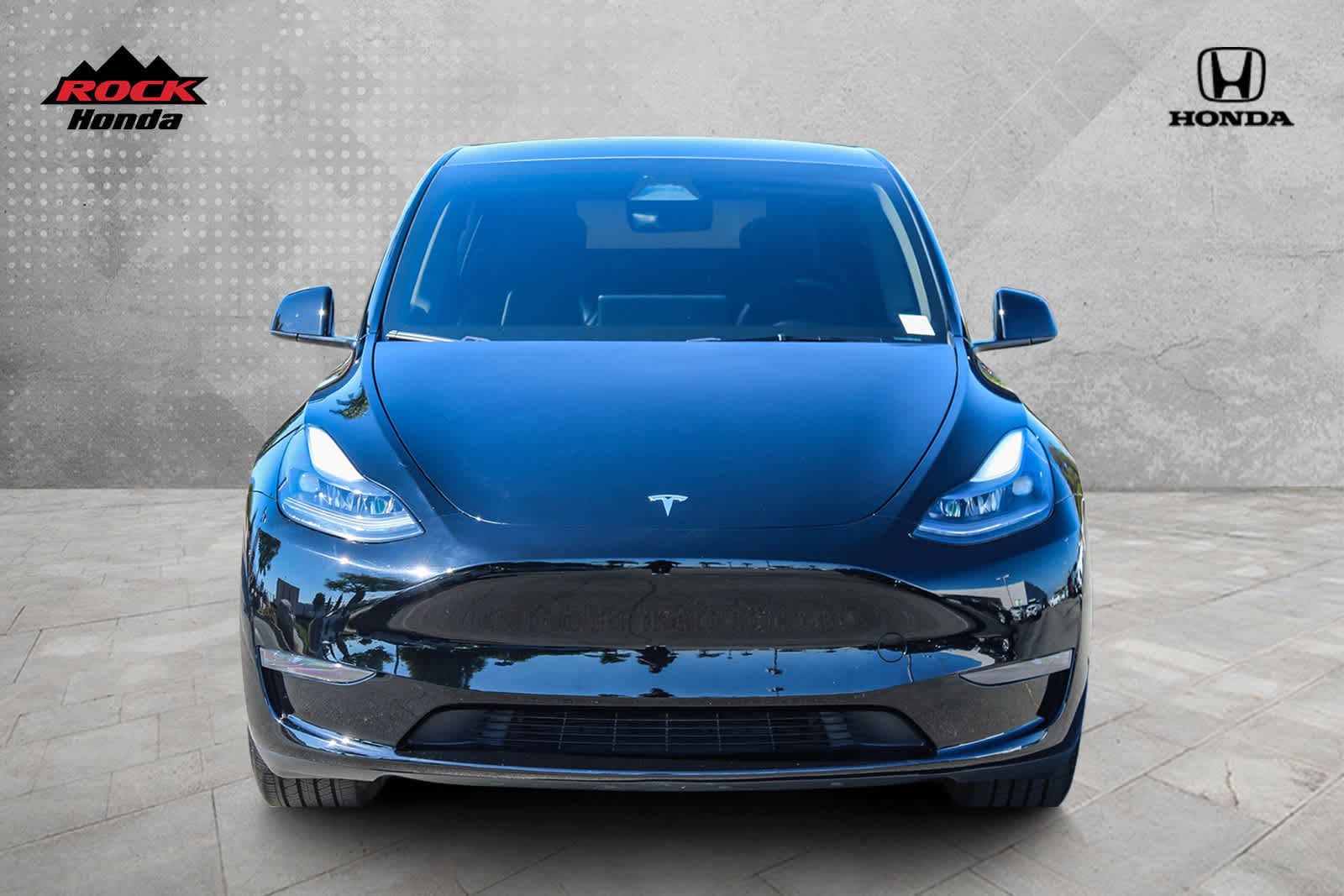 Used 2024 Tesla Model Y Long Range with VIN 7SAYGDED6RF047584 for sale in Fontana, CA