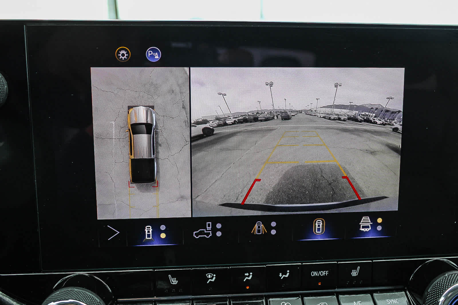 Thumbnail: 2025 Chevrolet Colorado - 22