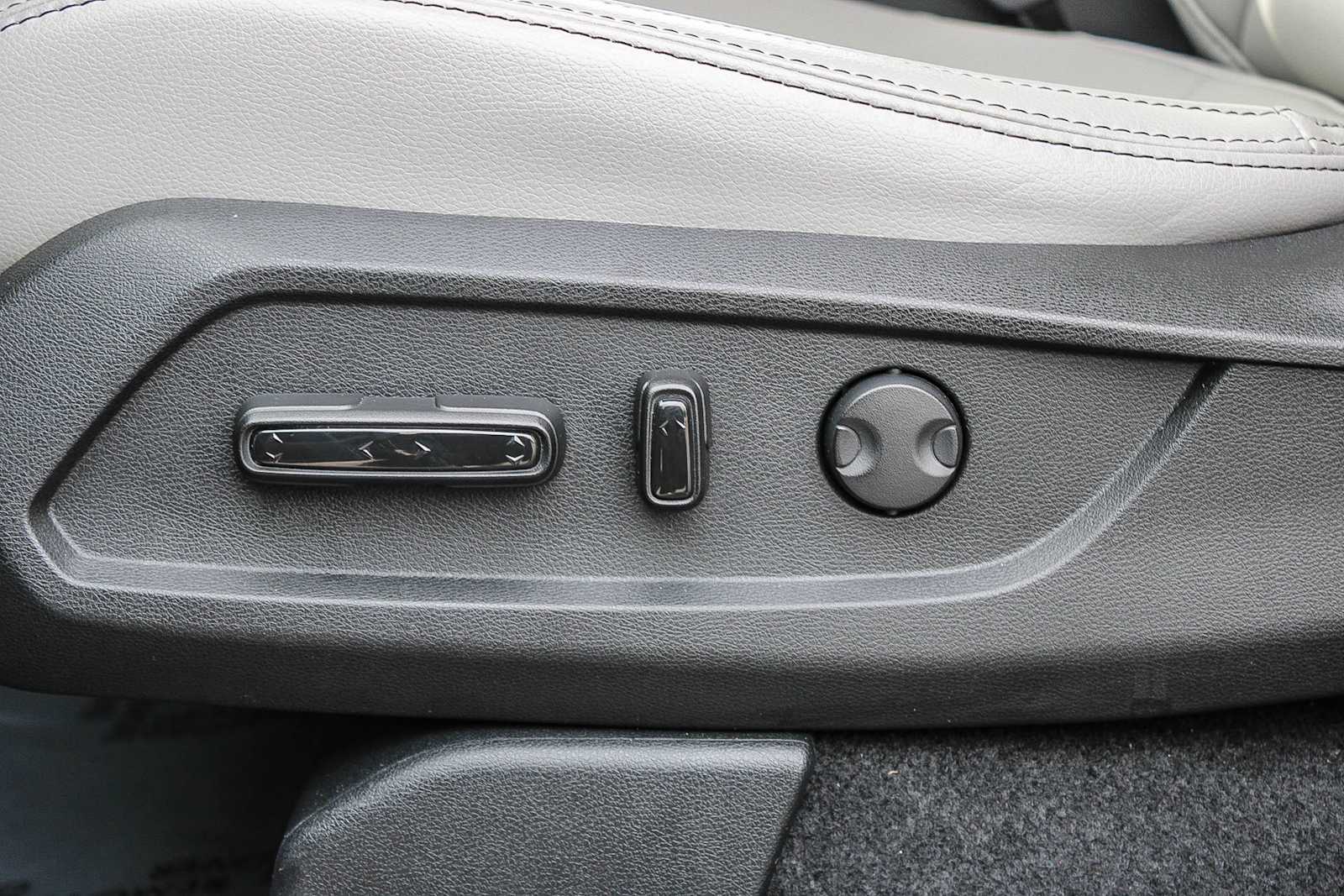 Thumbnail: 2025 Honda Pilot - 21