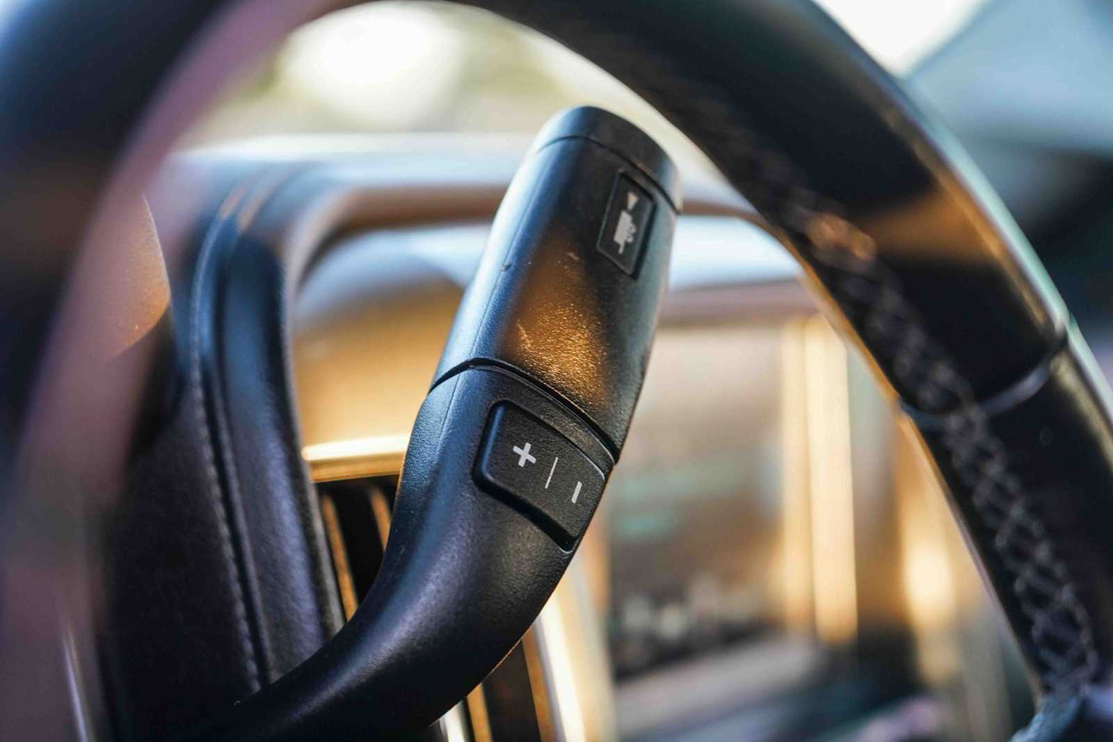 Thumbnail: 2016 Chevrolet Silverado 1500 - 20