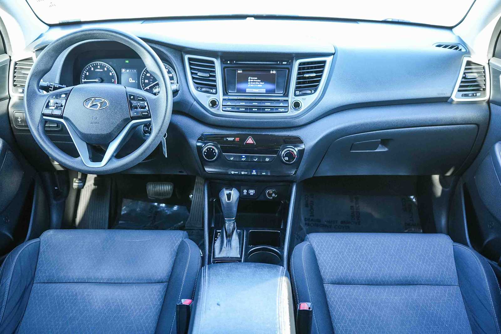 Thumbnail: 2016 Hyundai Tucson - 12