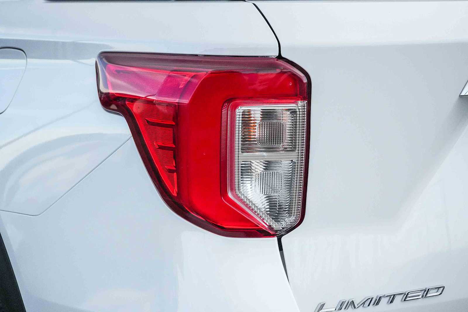 Thumbnail: 2020 Ford Explorer - 9