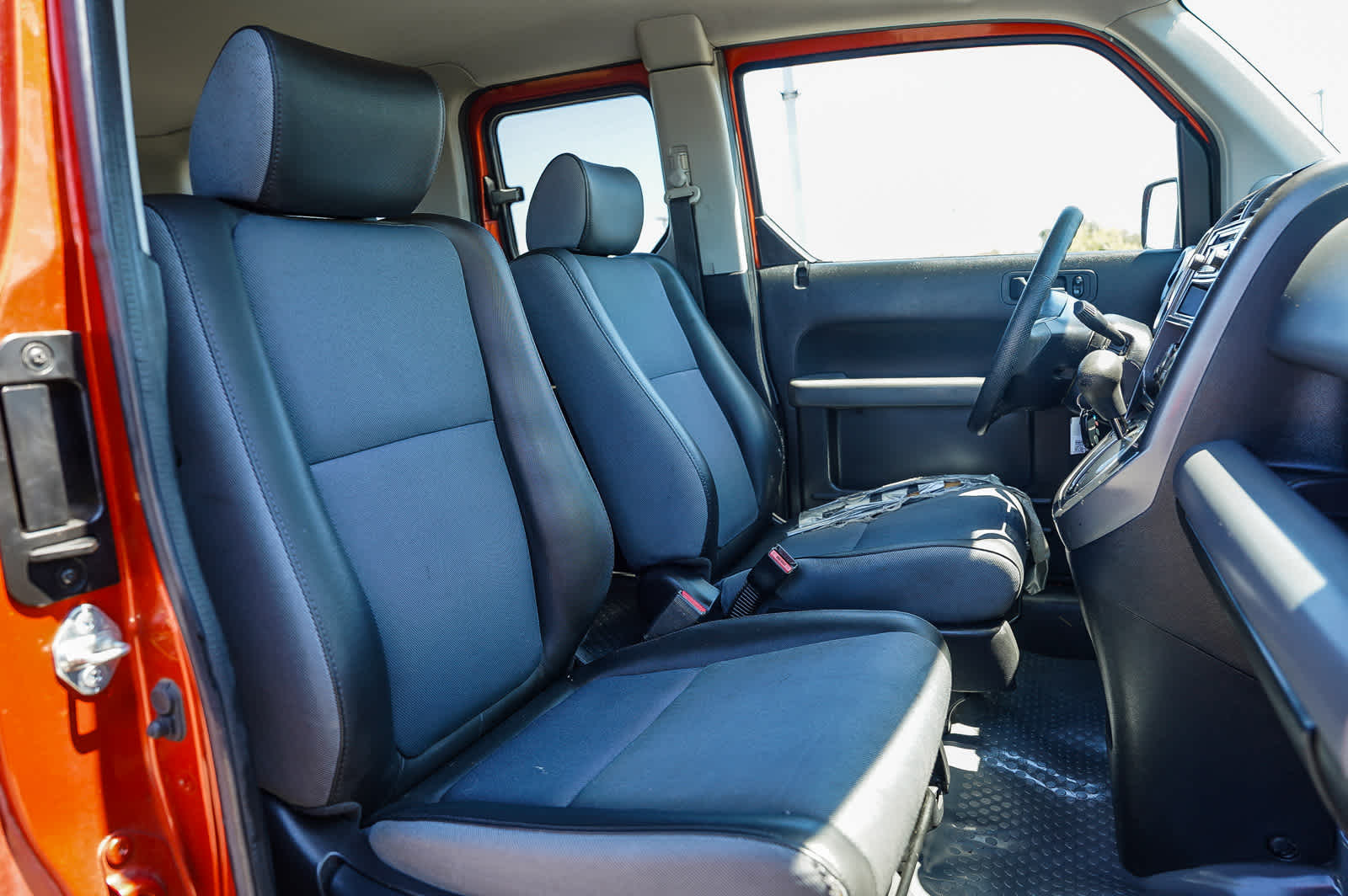 Thumbnail: 2005 Honda Element - 13