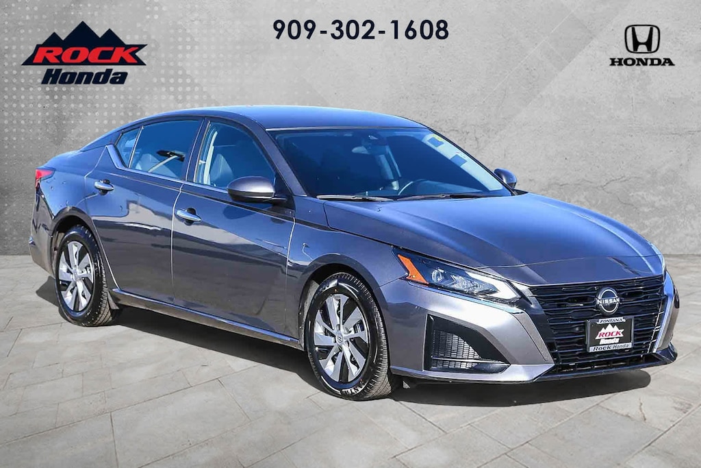 Used 2023 Nissan Altima 2.5 S Sedan
