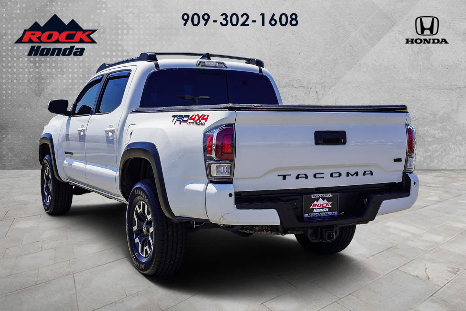 Thumbnail: 2022 Toyota Tacoma - 6