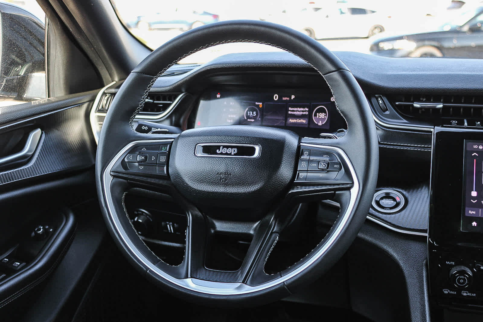 Thumbnail: 2024 Jeep Grand Cherokee - 15