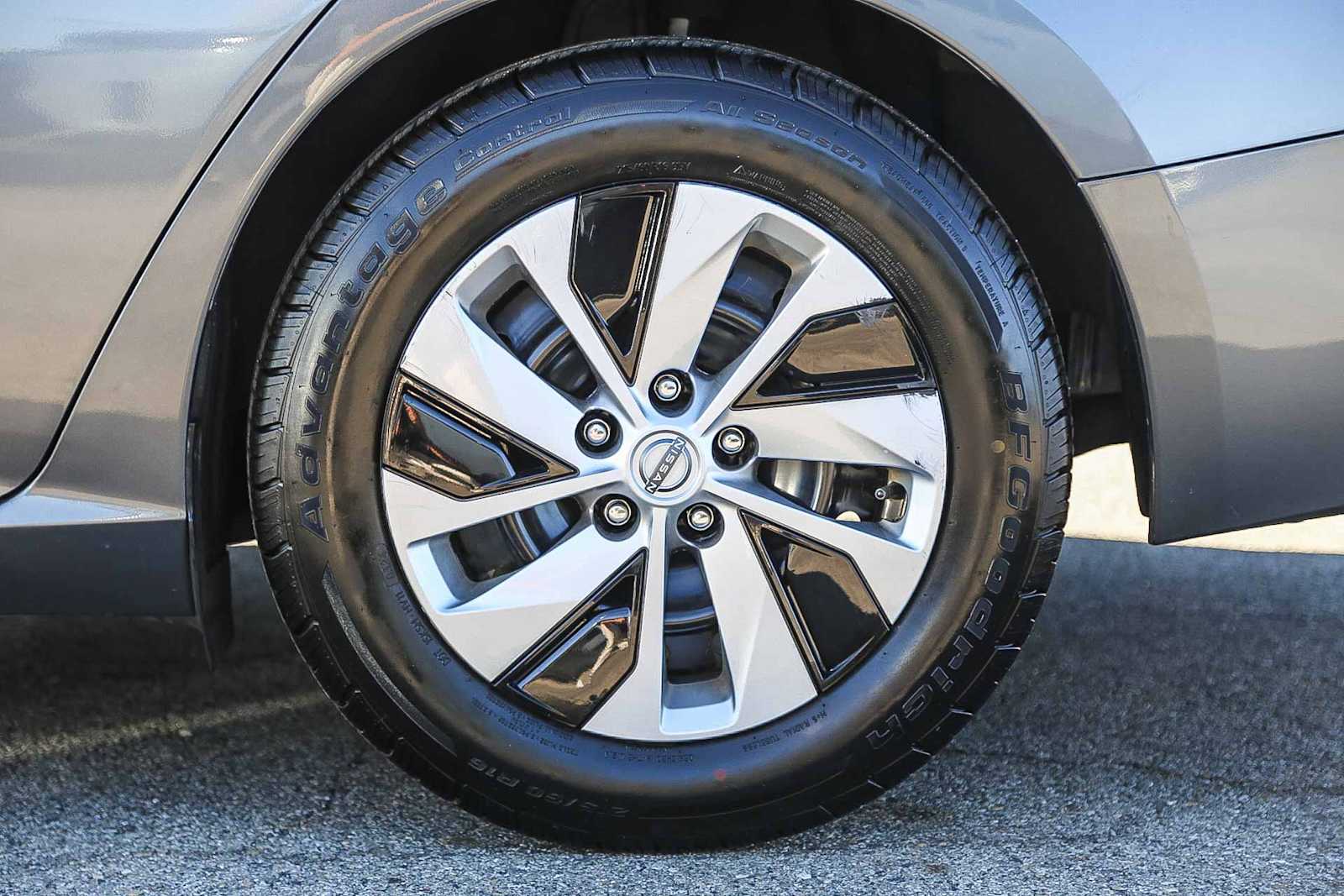 Thumbnail: 2023 Nissan Altima - 11