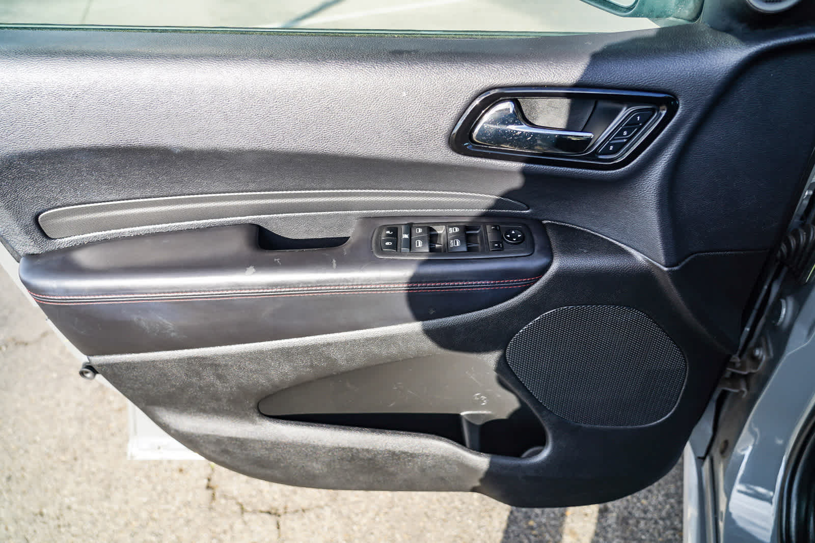 Thumbnail: 2023 Dodge Durango - 21