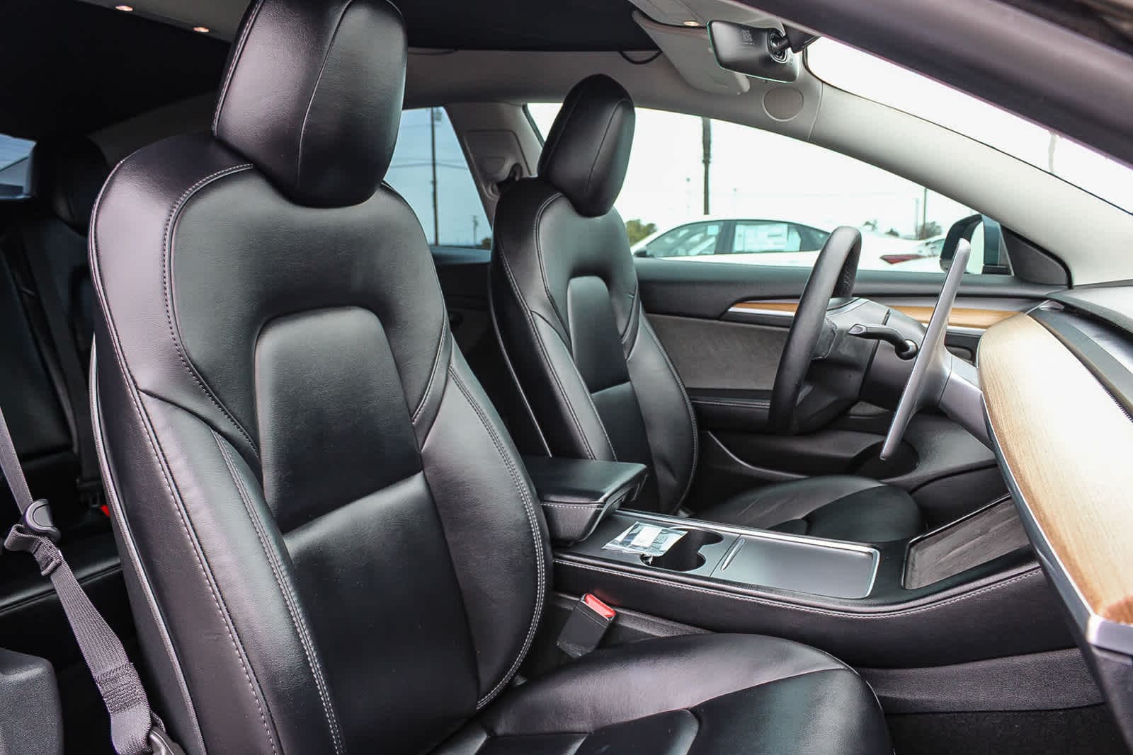Thumbnail: 2022 Tesla Model 3 - 16