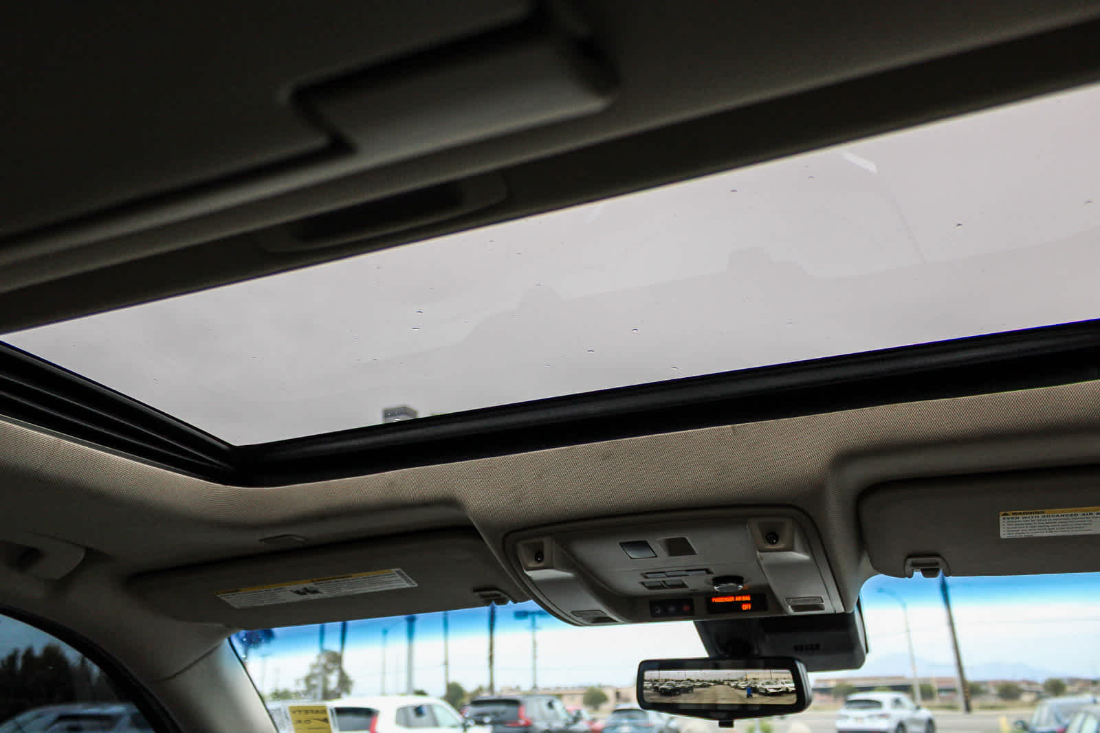 Thumbnail: 2018 Cadillac Escalade - 15