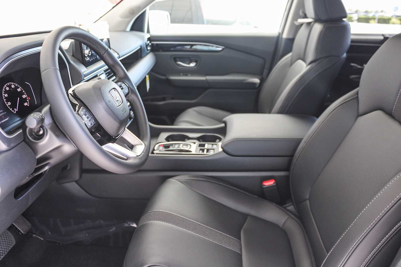Thumbnail: 2025 Honda Pilot - 19