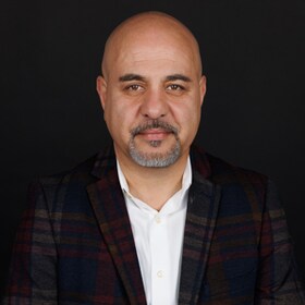 Staff member Hamid Javid from de5de9c1413c