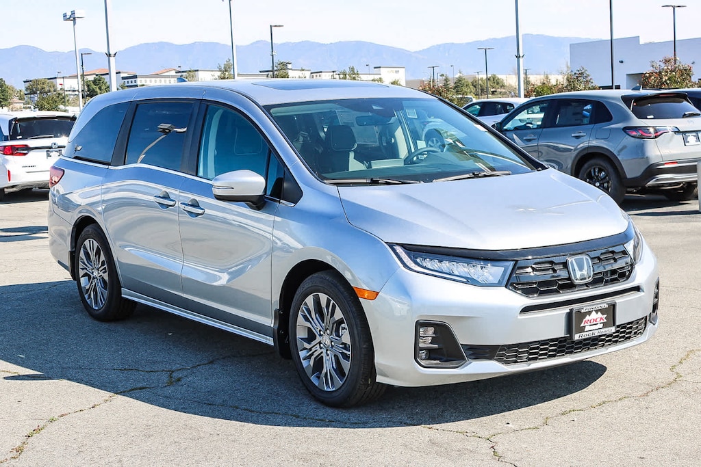 New 2026 Honda Odyssey Touring Van Passenger