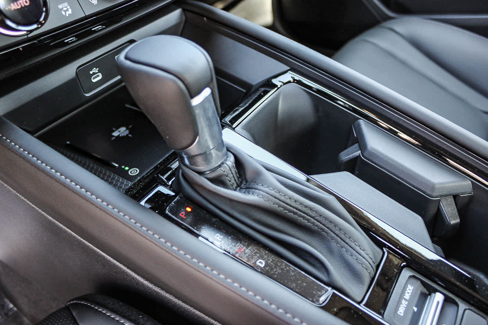 2026 Honda Accord Hybrid Touring - Photo 22