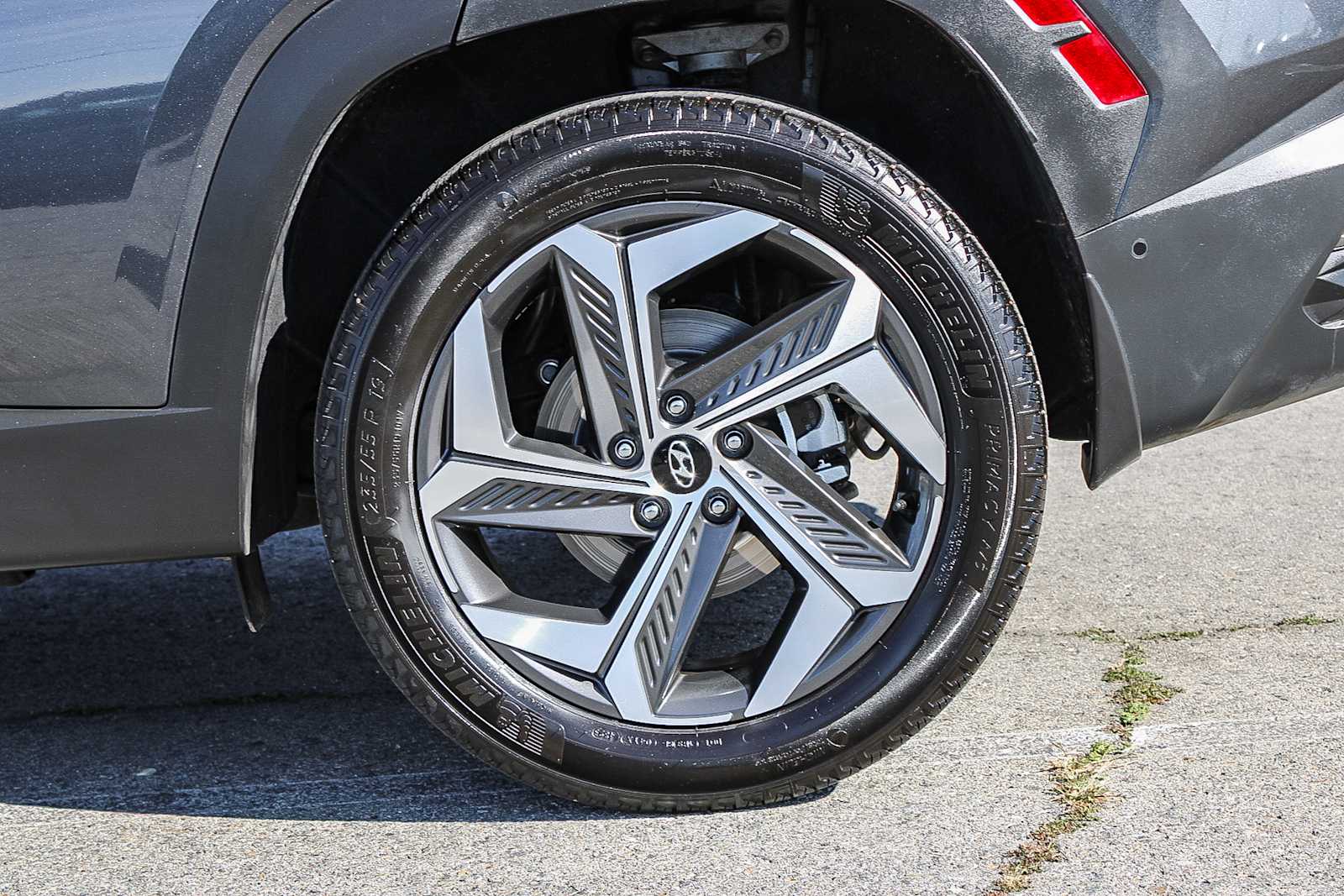 2024 Hyundai Tucson Limited photo 3