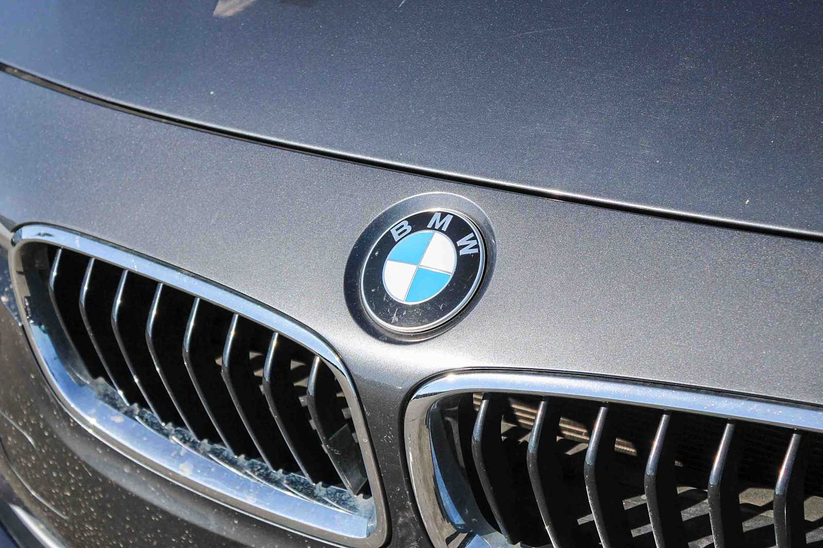 Thumbnail: 2018 BMW 3 Series - 11