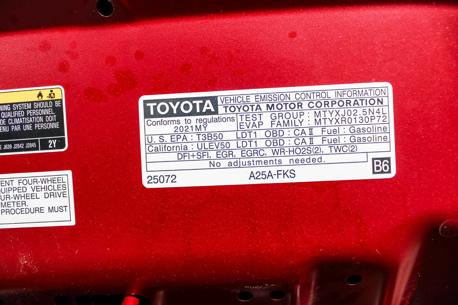 Thumbnail: 2021 Toyota RAV4 - 28