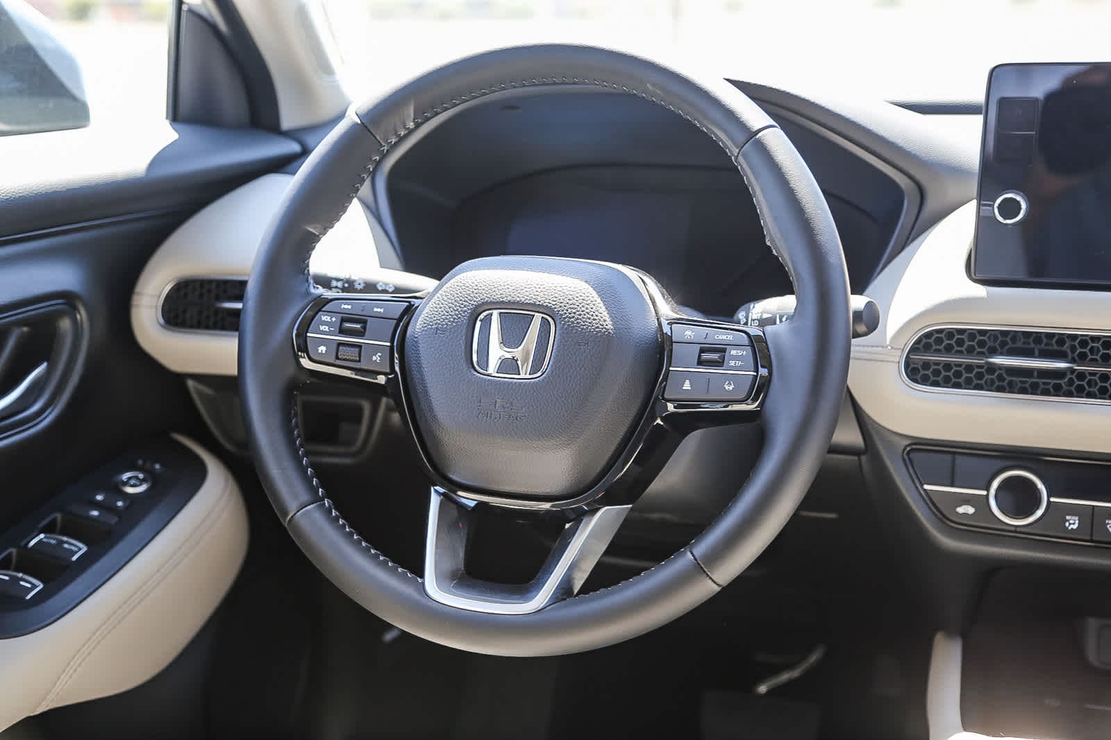 Thumbnail: 2026 Honda HR-V - 16