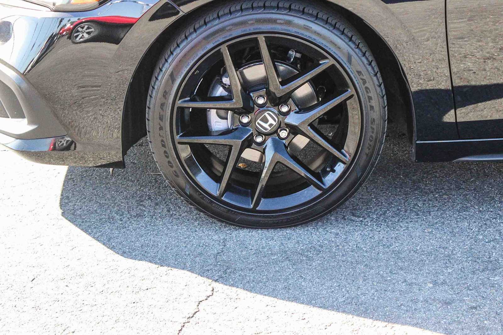 Thumbnail: 2024 Honda Civic - 9
