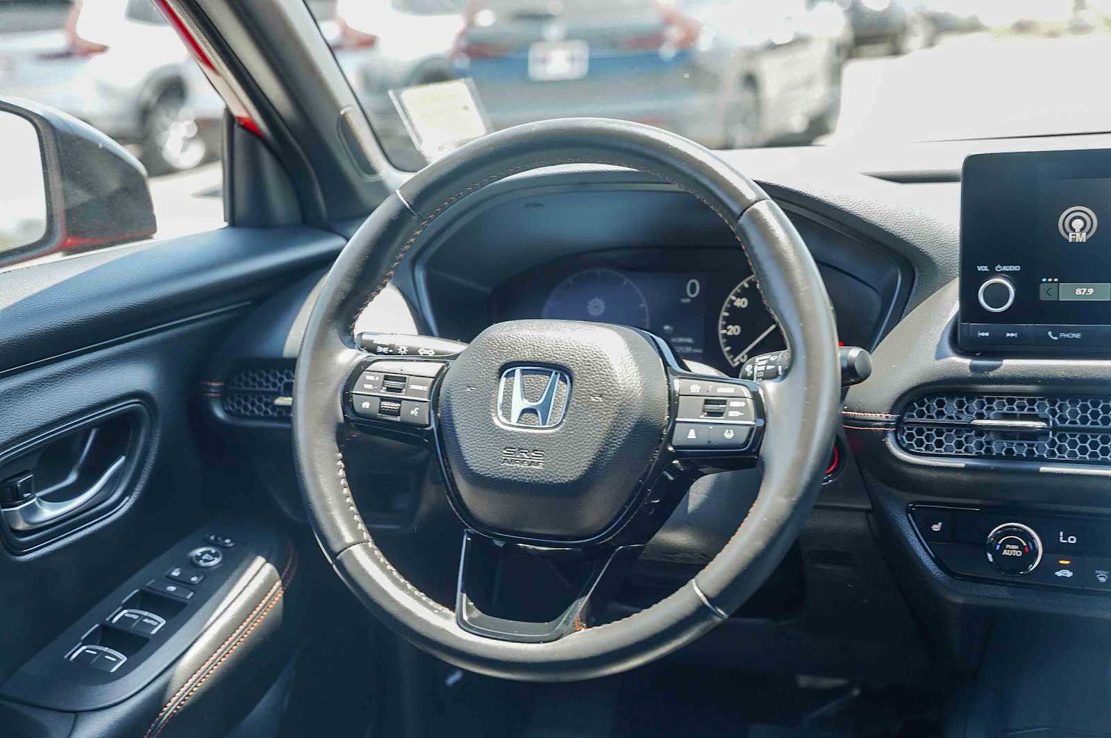 Thumbnail: 2025 Honda HR-V - 15