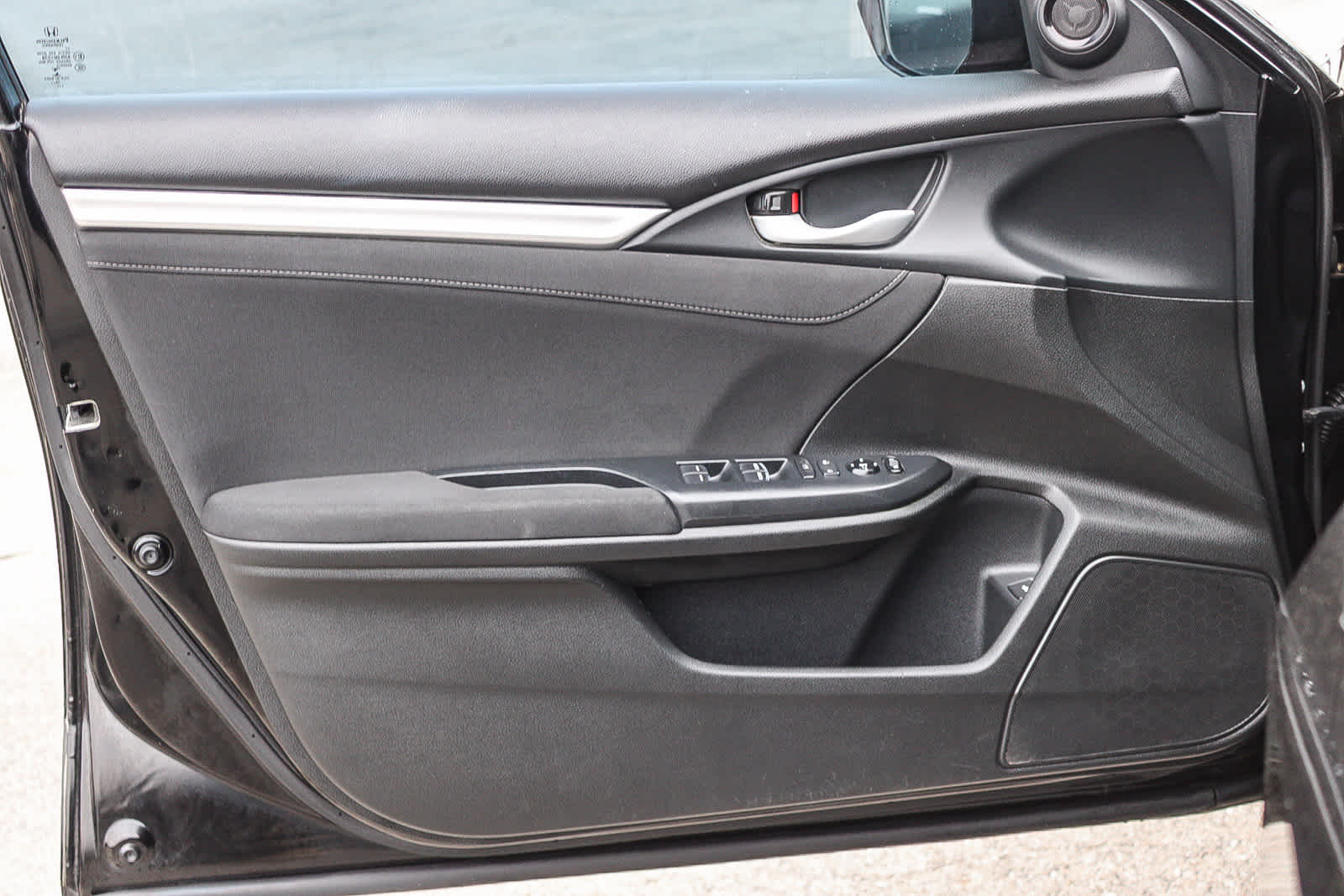 Thumbnail: 2017 Honda Civic - 21