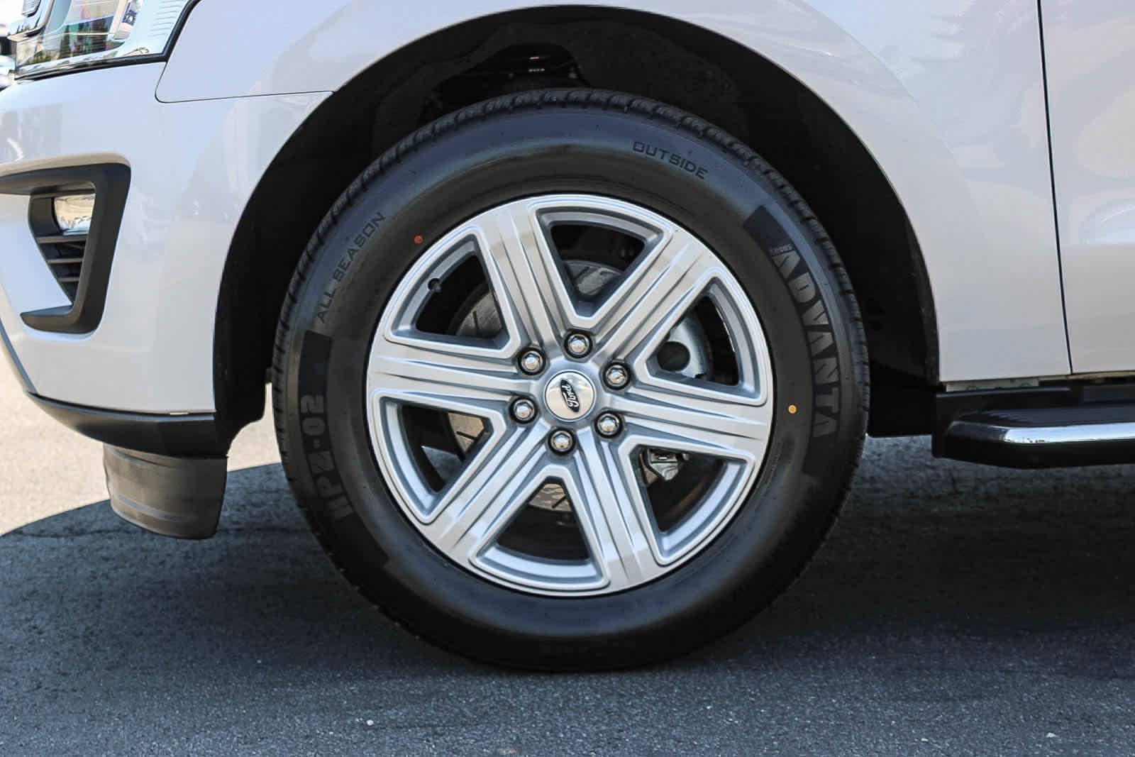 Thumbnail: 2019 Ford Expedition - 11