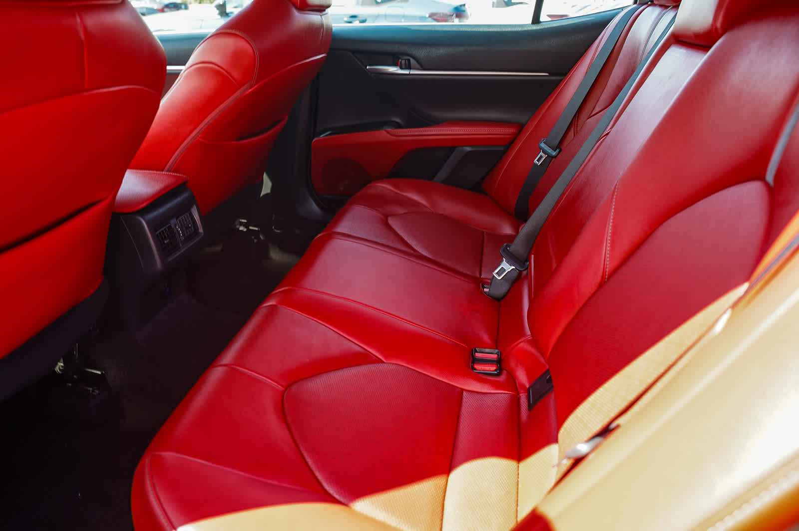 Thumbnail: 2021 Toyota Camry - 19