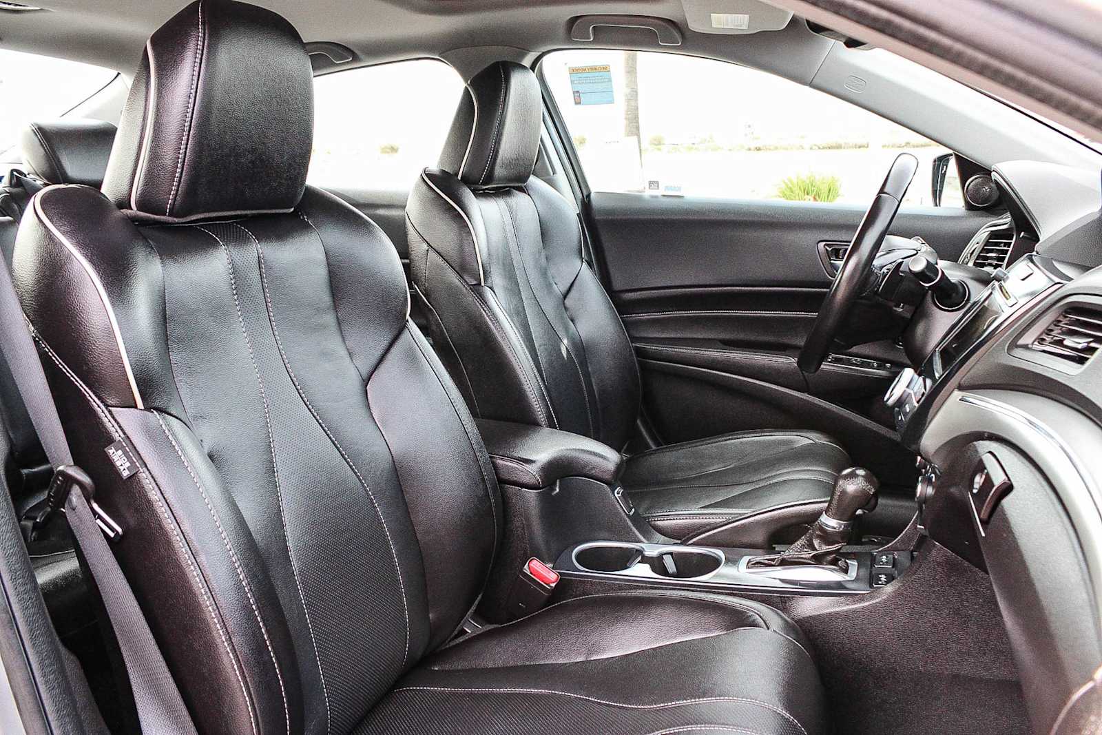 Thumbnail: 2020 Acura ILX - 15