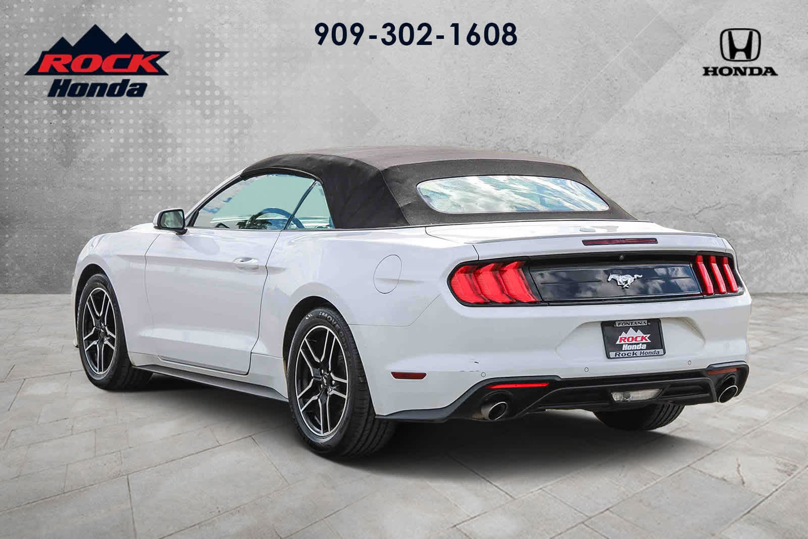 Thumbnail: 2022 Ford Mustang - 6
