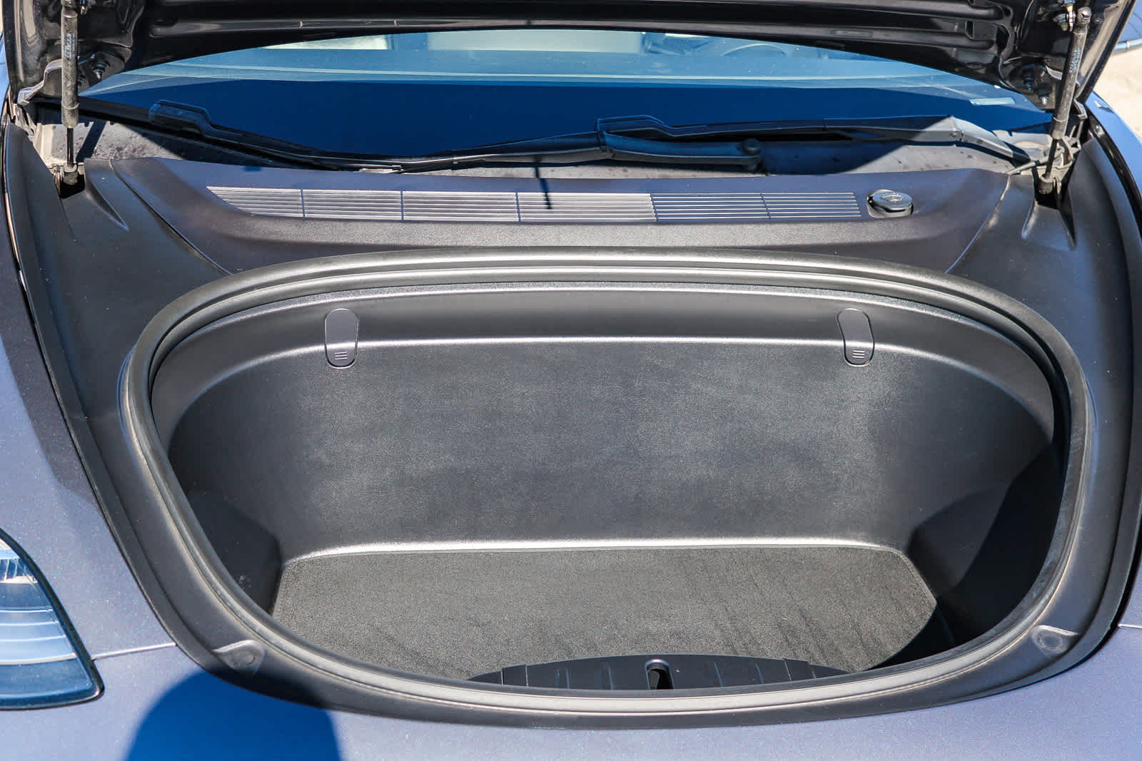 Thumbnail: 2018 Tesla Model 3 - 25