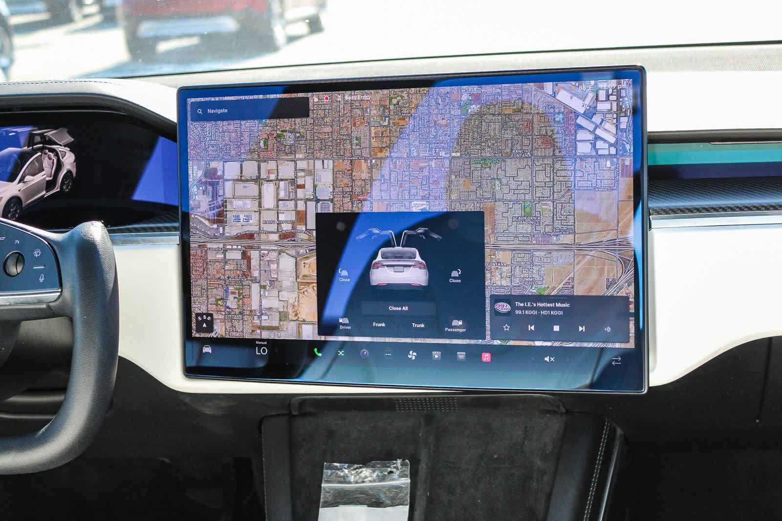 Thumbnail: 2022 Tesla Model X - 15