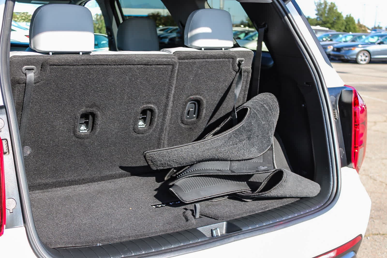 Thumbnail: 2025 Hyundai Palisade - 26