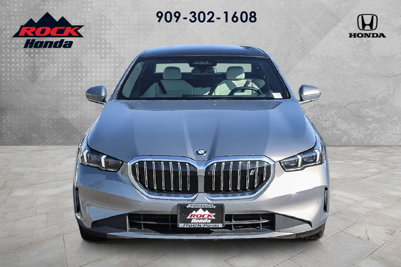 2025 BMW i5 xDrive40 photo 2