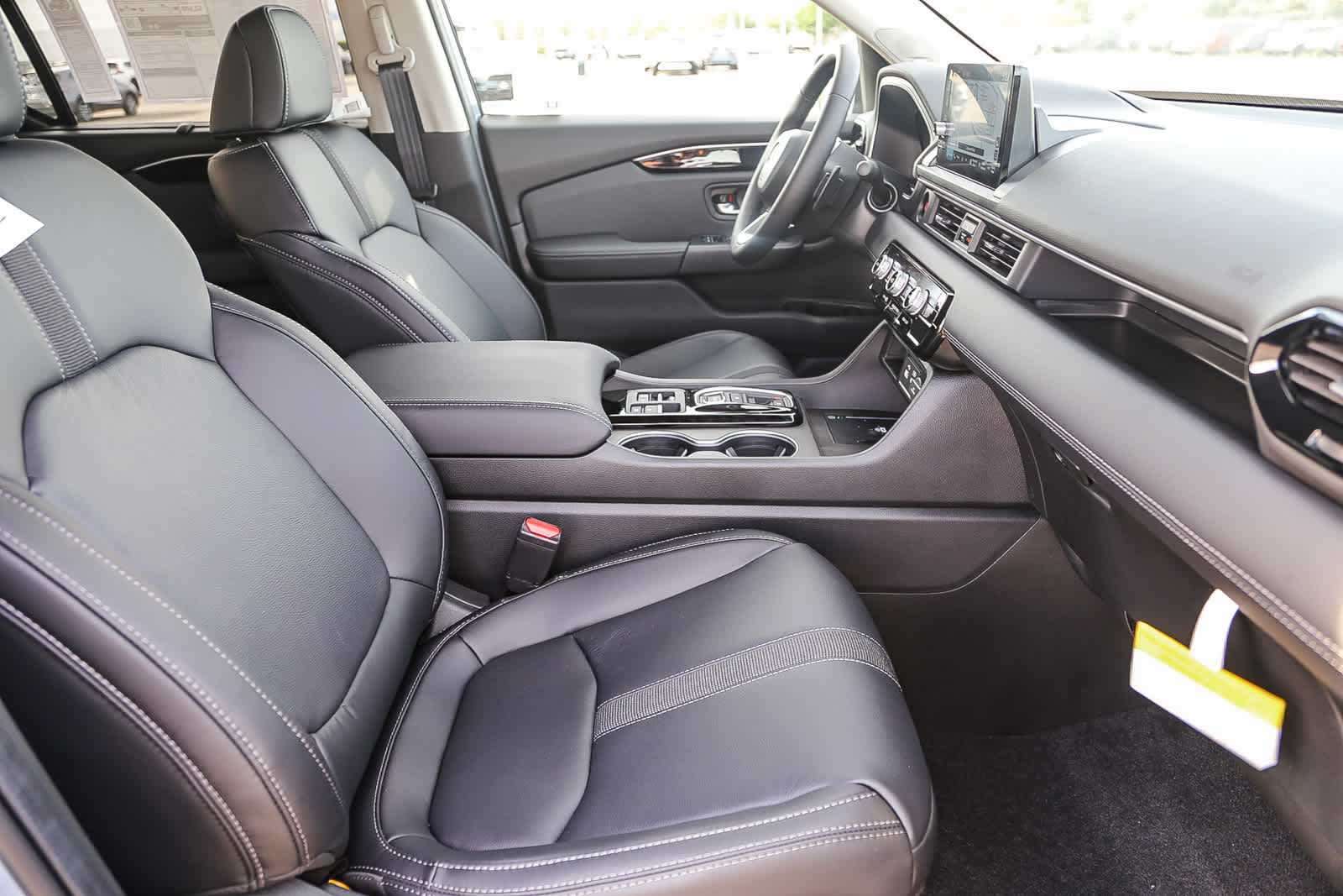 Thumbnail: 2025 Honda Pilot - 18