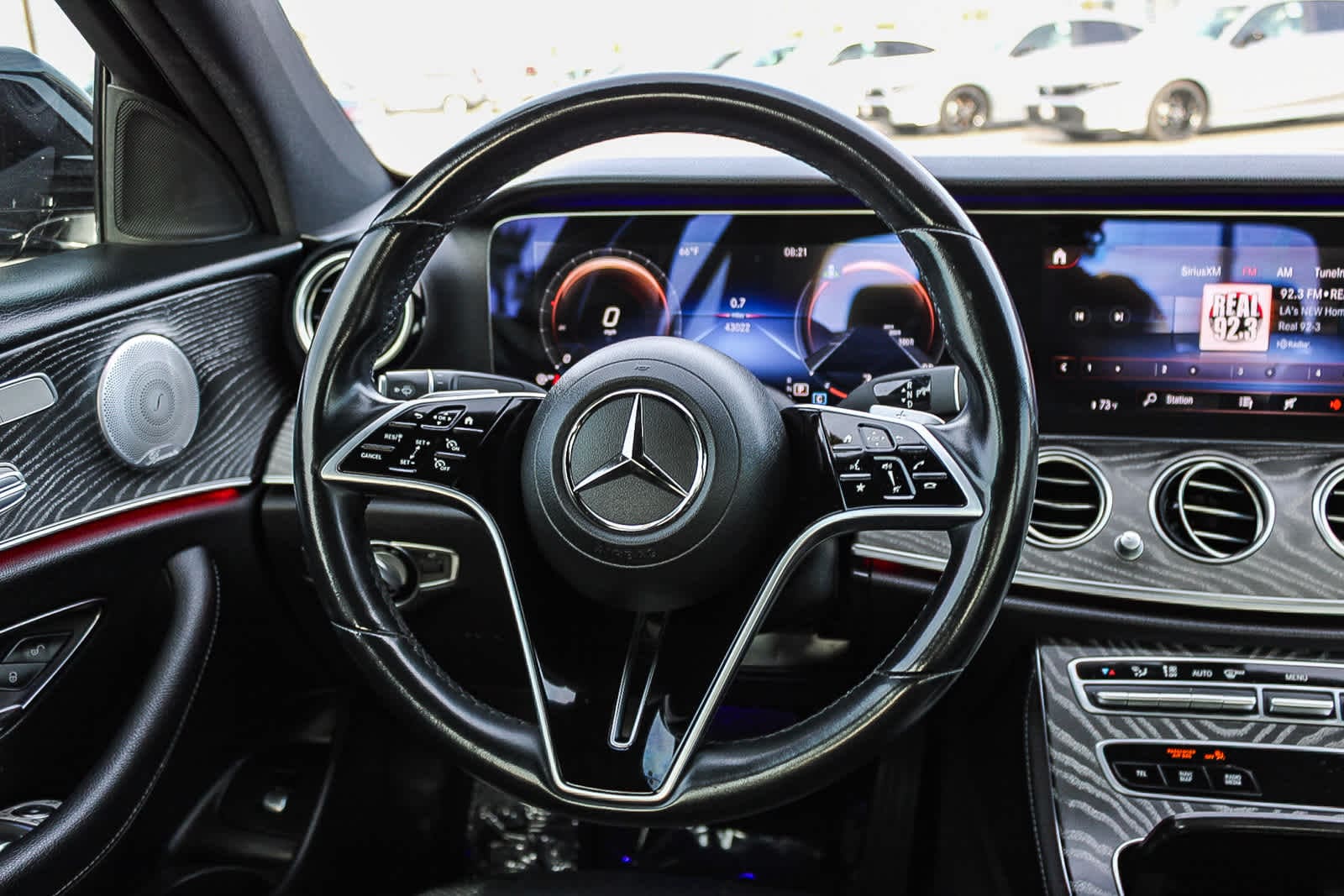 Thumbnail: 2021 Mercedes-Benz E-Class - 14