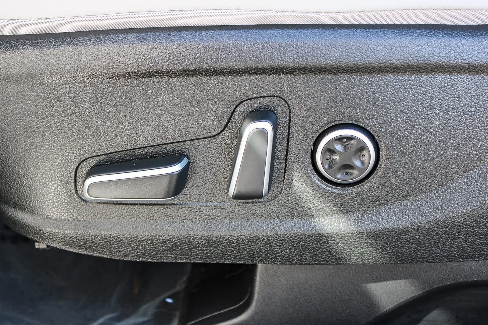 Thumbnail: 2025 Hyundai Palisade - 21