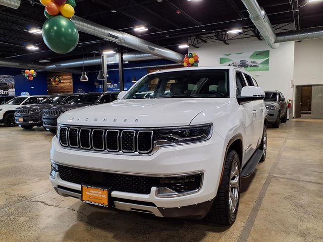 2022 Jeep Wagoneer Series II photo 3